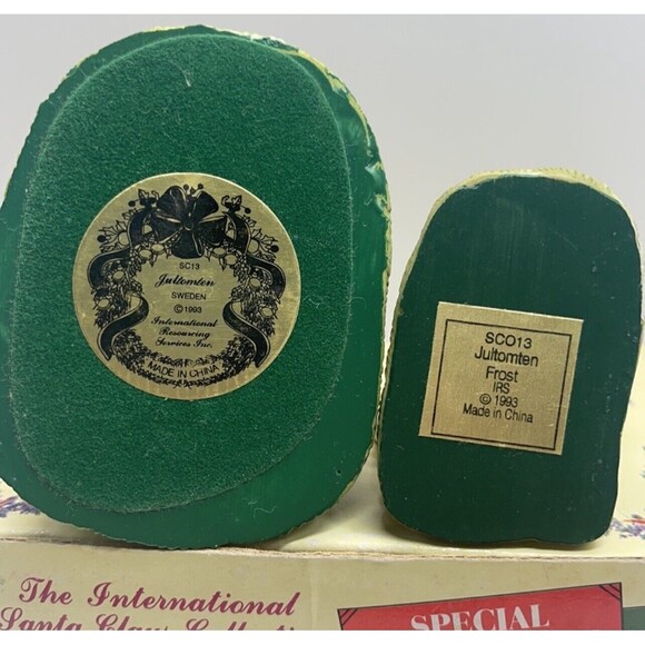 Vintage 1993 The International Santa Claus Collection Double Pack New - Picture 3 of 6